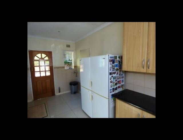 4 BEDROOM HOUSE FOR SALE IN SUNWARD PARK